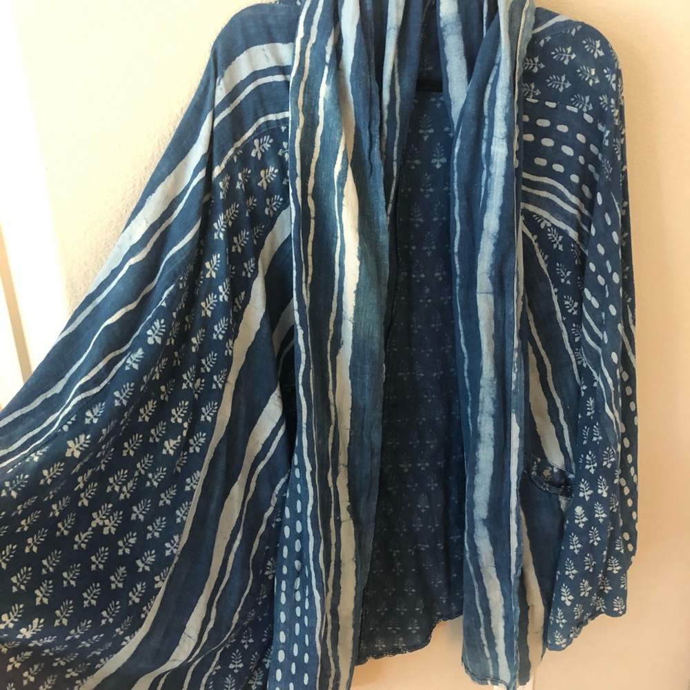 Cape cardigan